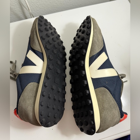 Veja hellblau damen and Gray Sneakers - Picture 5 of 7